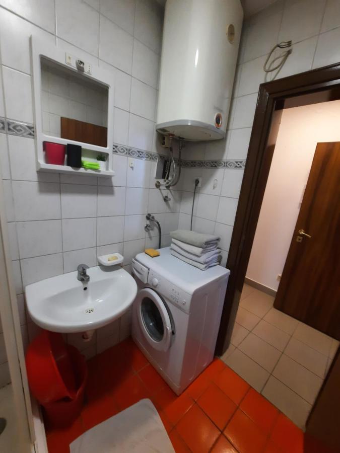 Studio In The Centre Of Novi Sad Ngoại thất bức ảnh